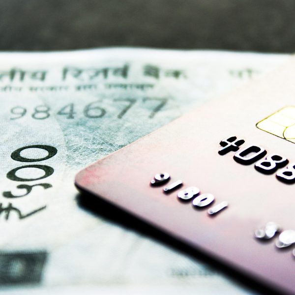Cybersecurity sa Online Banking: Paano Protektahan ang Iyong Pera Laban sa mga Cybercriminal